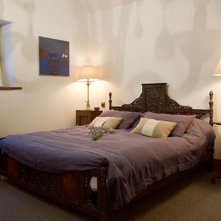 The Pavement Palace Hay-On-Wye Bagian luar foto