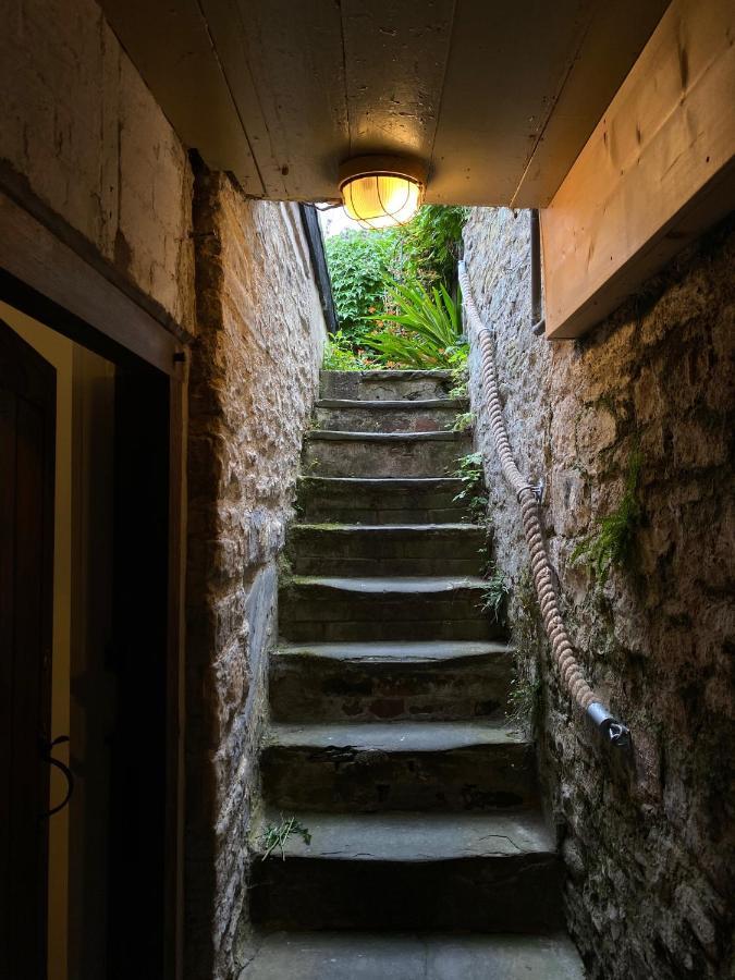 The Pavement Palace Hay-On-Wye Bagian luar foto